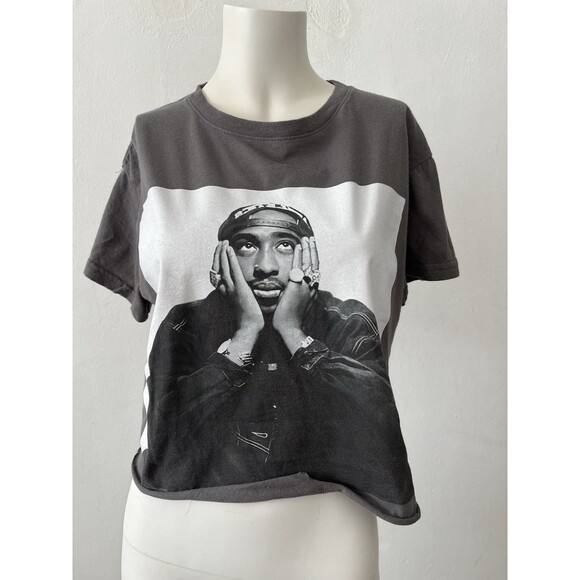 2pac Tops - Tupac Shakur 2Pac Cut Off Top Womens Juniors Size XS Crop Top Gray Graphic Tee